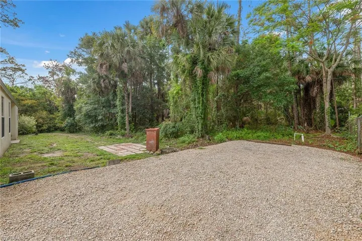 3210  2nd SE AVE, Naples, FL 34117