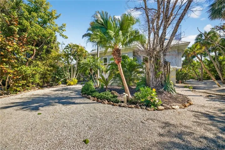 View of front of property with driveway