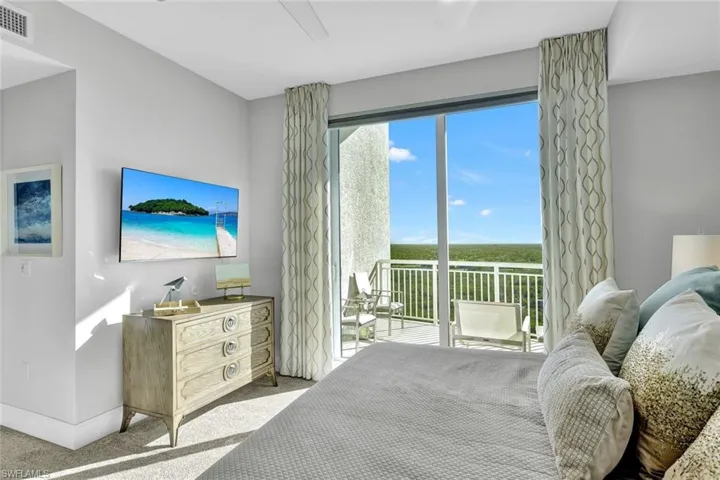 Just outside the sliding door - the perfect spot for a morning coffee!