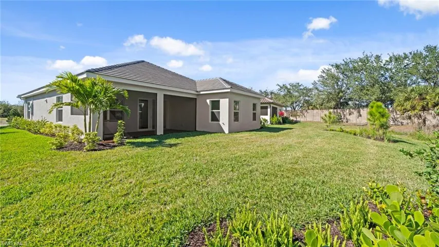 2968 Heritage Pines Dr, Fort Myers, Florida 33905