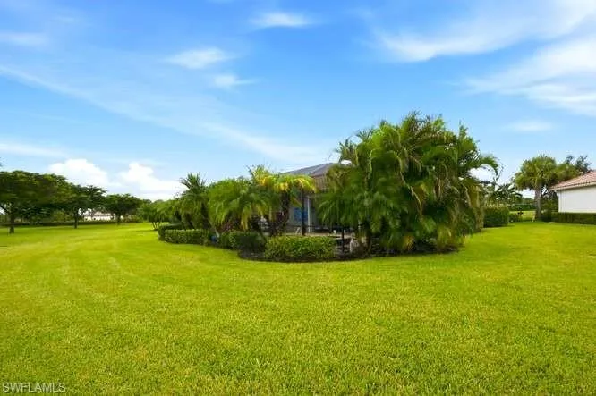 9074 Limestone Ln, Naples, Florida 34105