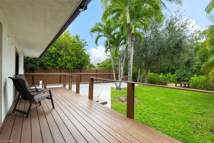 3240 Collee Ct - Deck