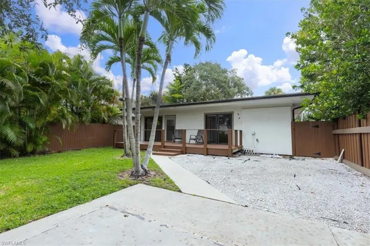 3240 Collee Ct - Back View
