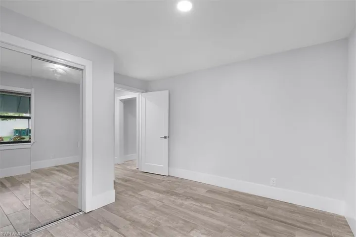 3240 Collee Ct - Bedroom