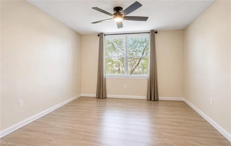 1180 Wildwood Lakes Blvd 105, Naples, Florida 34104