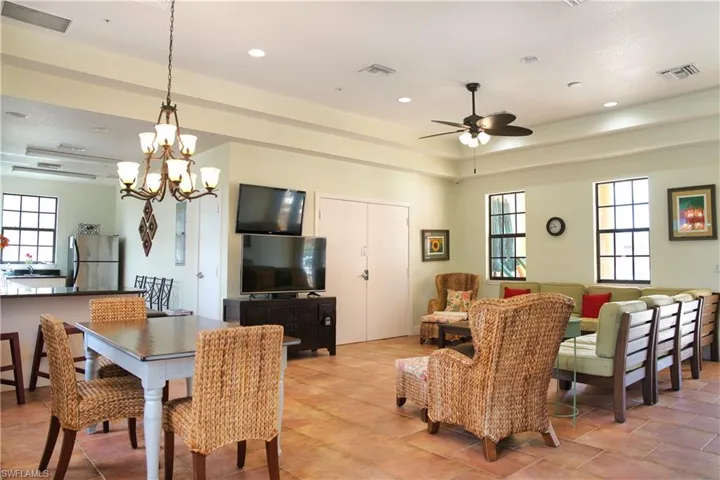 13730 Julias Way 726, Fort Myers, Florida 33919