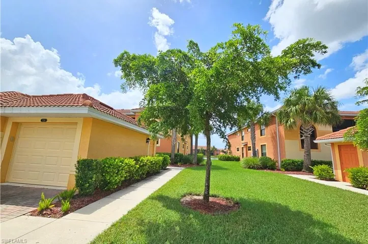 13730 Julias Way 726, Fort Myers, Florida 33919