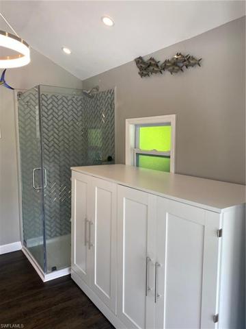 4702  Southern Breeze  DR, NAPLES, FL 34114