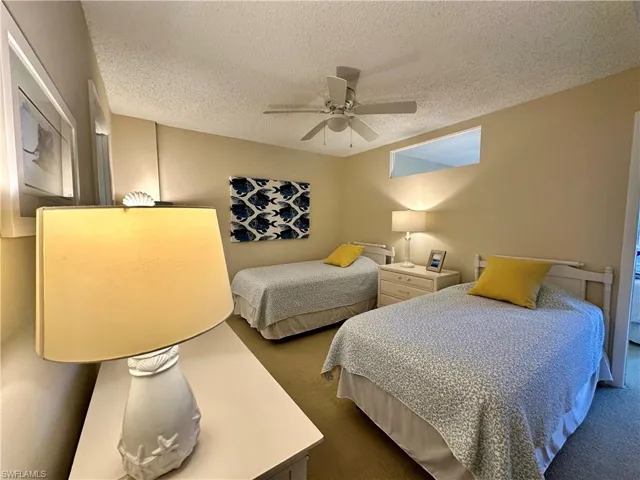 555  Park Shore  DR, Naples, FL 34103