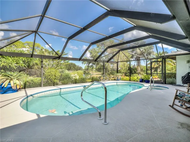 106  Cherry Hill  CT, Naples, FL 34113