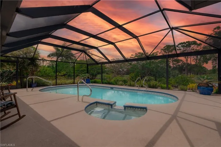 106  Cherry Hill  CT, Naples, FL 34113
