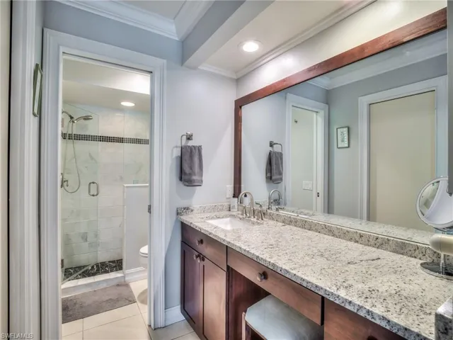 106  Cherry Hill  CT, Naples, FL 34113