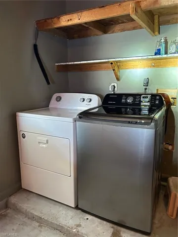 washer & dryer