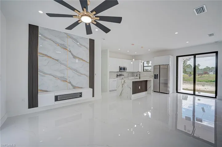 1002 Pine Ave, Lehigh Acres, Florida 33972