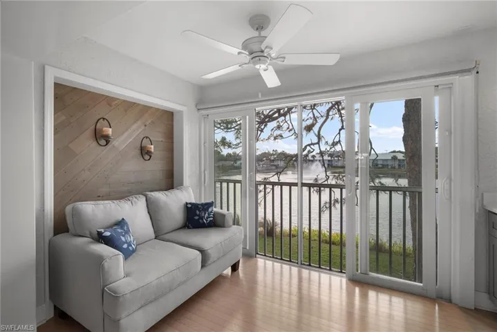 Wonderful Extra Living Space to Enjoy Nature and Evening Sunsets