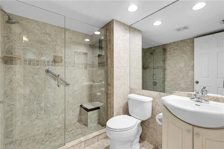 Upgraded Guest Bath