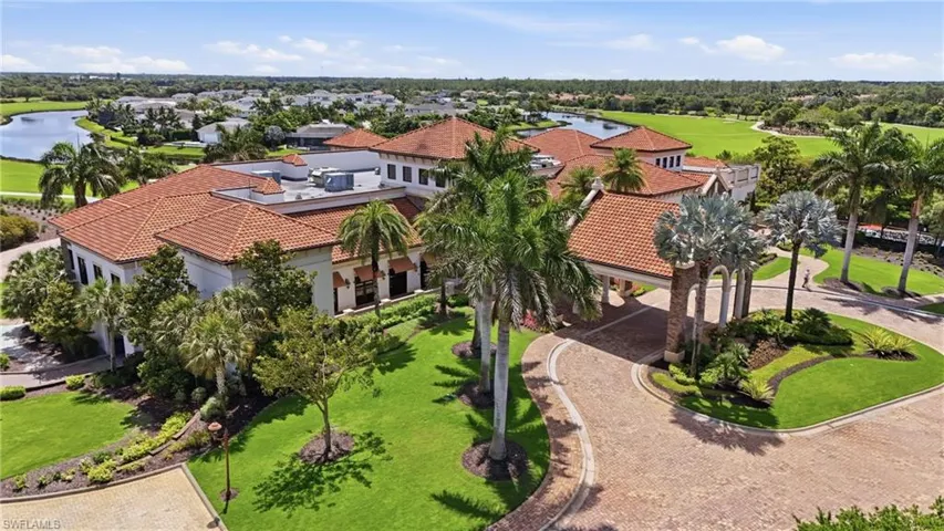 Treviso Bay has a stunning main Clubhouse with amenities to compliment the active Golf Lifestyle. The TPC Course features excellent practice facilities, dining, and social opportunities for everyone to get involved