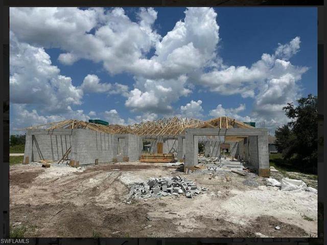 2301  DOGWOOD  AVE, Lehigh Acres, FL 33971