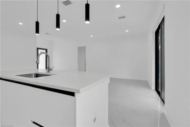 3205  57th W ST, Lehigh Acres, FL 33971