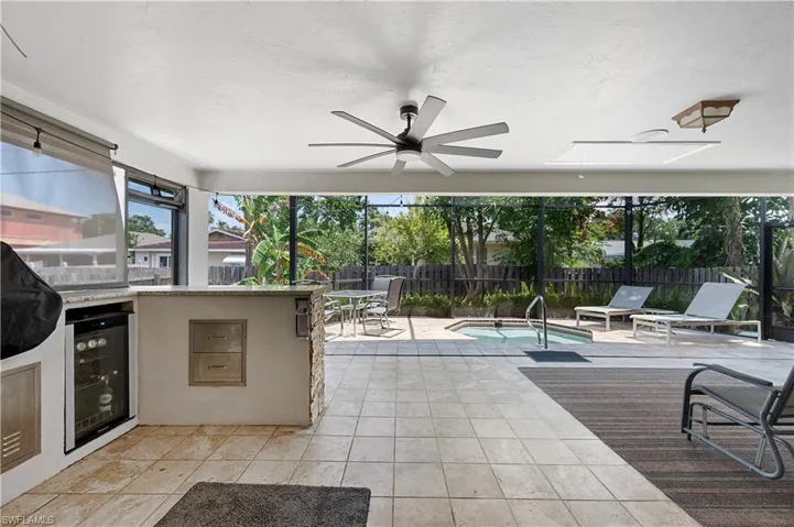 Outdoor Kitchen