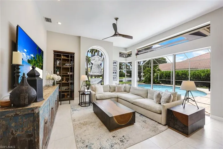 7998  Beaumont  CT, Naples, FL 34109