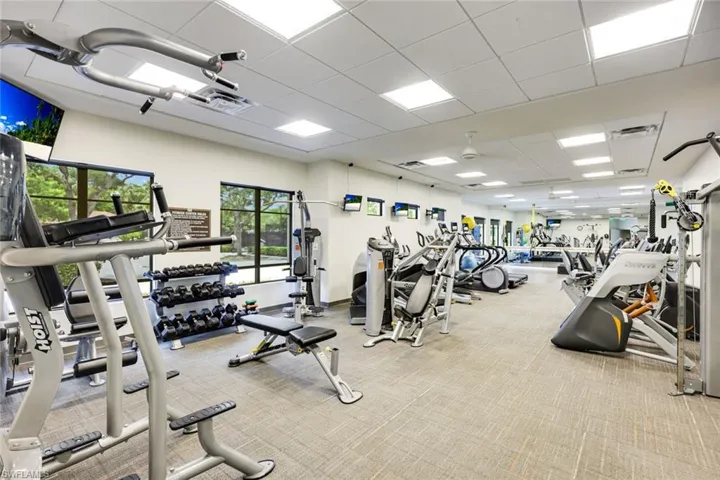 7998  Beaumont  CT, Naples, FL 34109