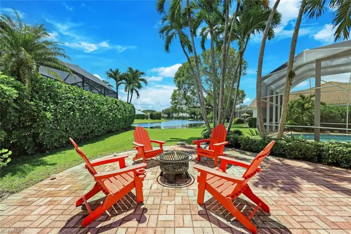 7998  Beaumont  CT, Naples, FL 34109