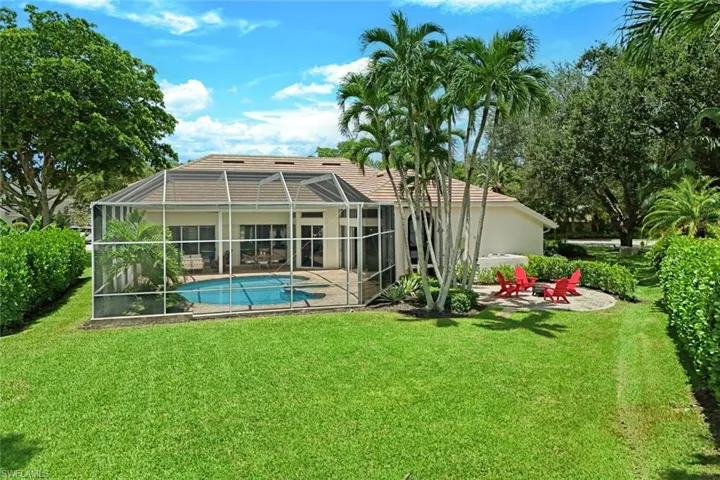 7998  Beaumont  CT, Naples, FL 34109