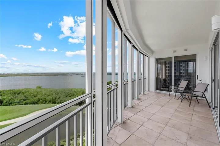 Sweeping views—perfect for morning coffee or quiet evenings.