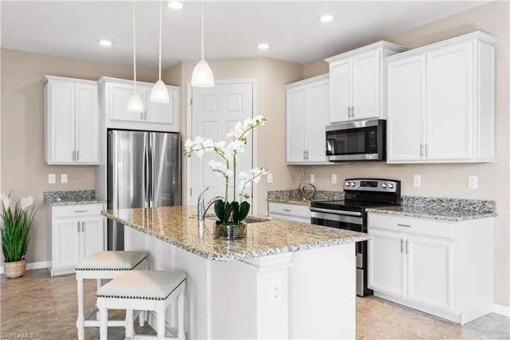 3310 NW 1st  TER, Cape Coral, FL 33993