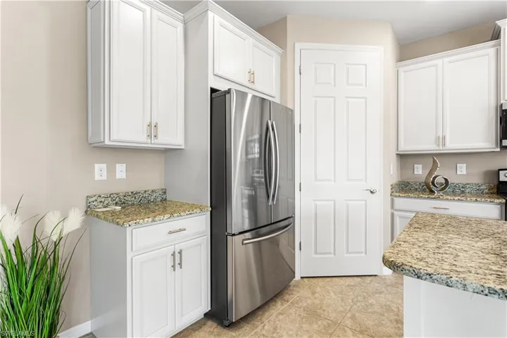 3310 NW 1st  TER, Cape Coral, FL 33993