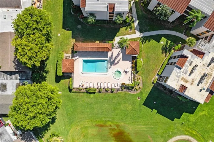 3605 Boca Ciega DR # 114, NAPLES FL 34112