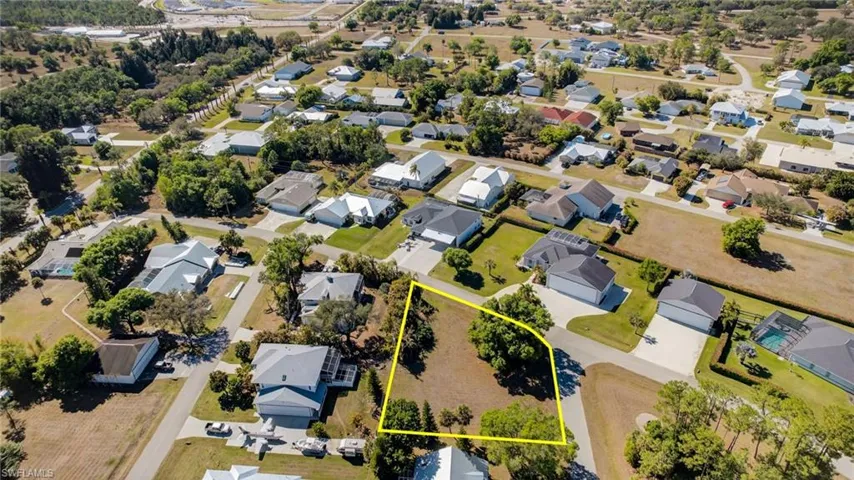 Rare opportunity to purchase vacant lot in Buckingham Airpark!