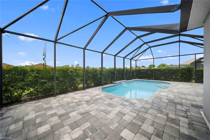 4633 Mystic Blue Way, Fort Myers, Florida 33966