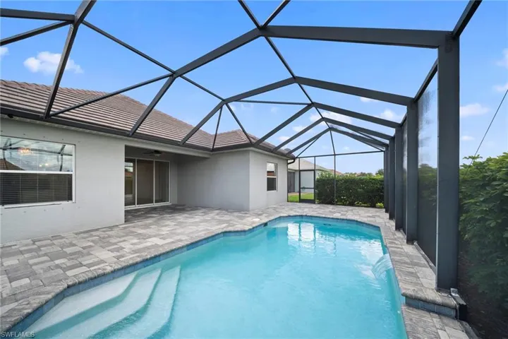 4633 Mystic Blue Way, Fort Myers, Florida 33966