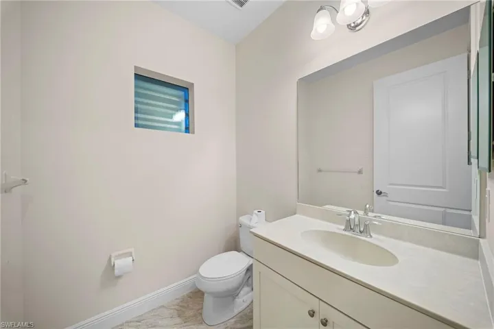 4633 Mystic Blue Way, Fort Myers, Florida 33966