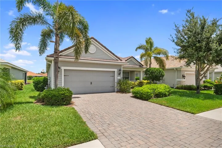 4633 Mystic Blue Way, Fort Myers, Florida 33966