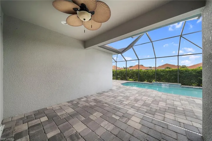 4633 Mystic Blue Way, Fort Myers, Florida 33966