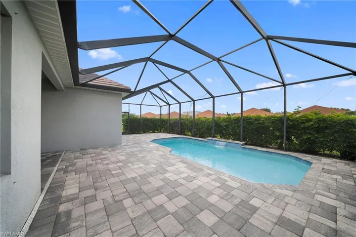 4633 Mystic Blue Way, Fort Myers, Florida 33966