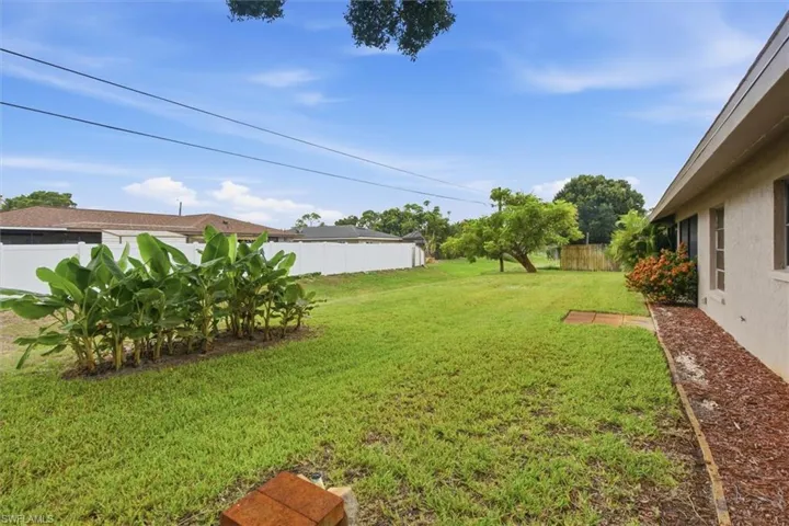 18155 Wood Dr, Fort Myers, Florida 33967