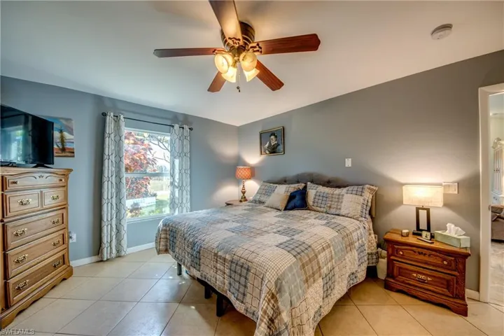 1417 Nw 16th Ter, Cape Coral Fl 33993