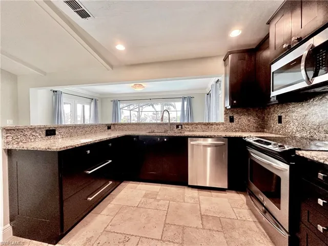 Spacious Kitchen