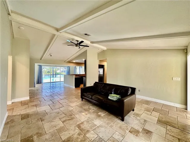 Living Dining Area