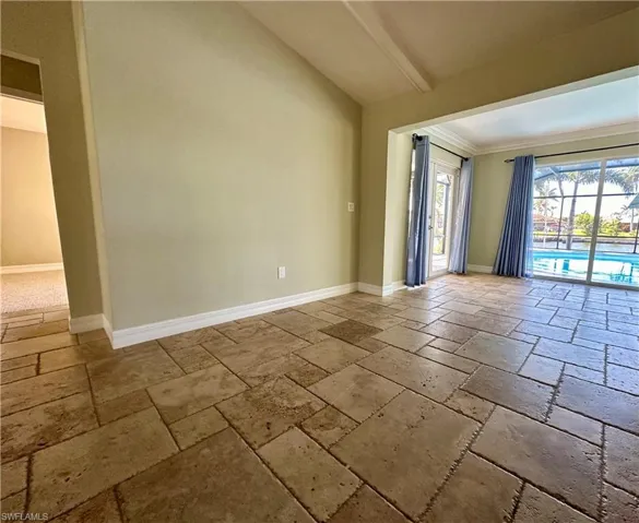 Transitions into the Bonus Room