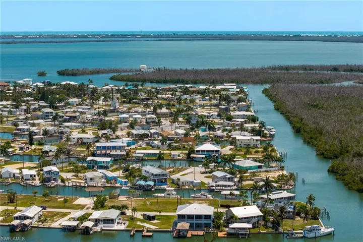 3026 Trawler Ln, St. James City, Florida 33956