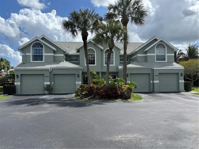 2103 Tama Cir 2, Naples, Florida 34112