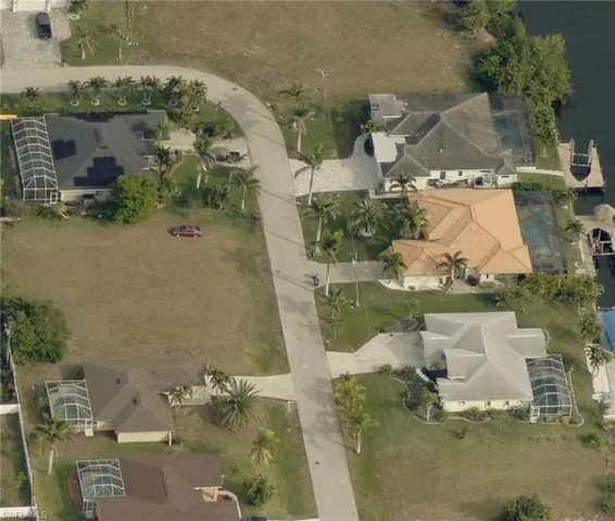 1729 SW 40th  TER, Cape Coral, FL 33914