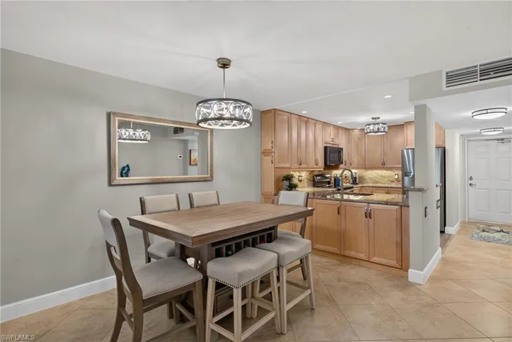 26000 Hickory Blvd 604, Bonita Springs, Florida 34134