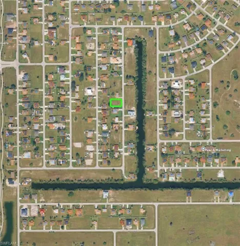 Aerial map of property and surrounding area