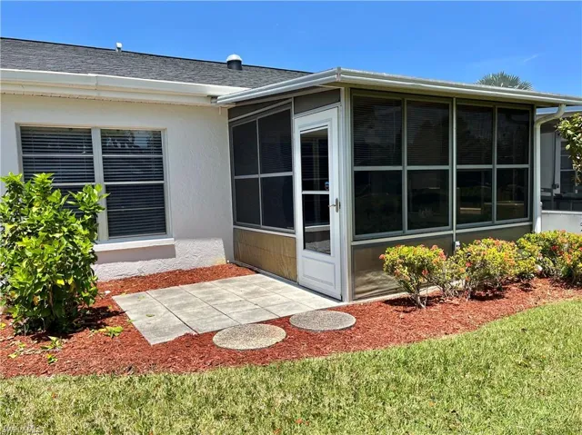 6839  Sandtrap  DR, Fort Myers, FL 33919
